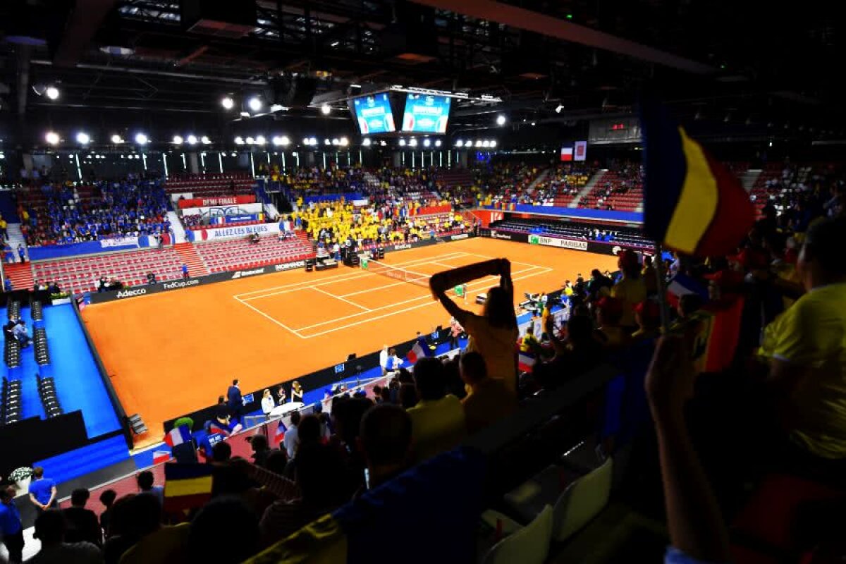  FED CUP, FRANȚA - ROMÂNIA 1-1 // VIDEO+FOTO Mihaela Buzărnescu a pierdut în fața Carolinei Garcia, Simona Halep a trecut de Kristina Mladenovic