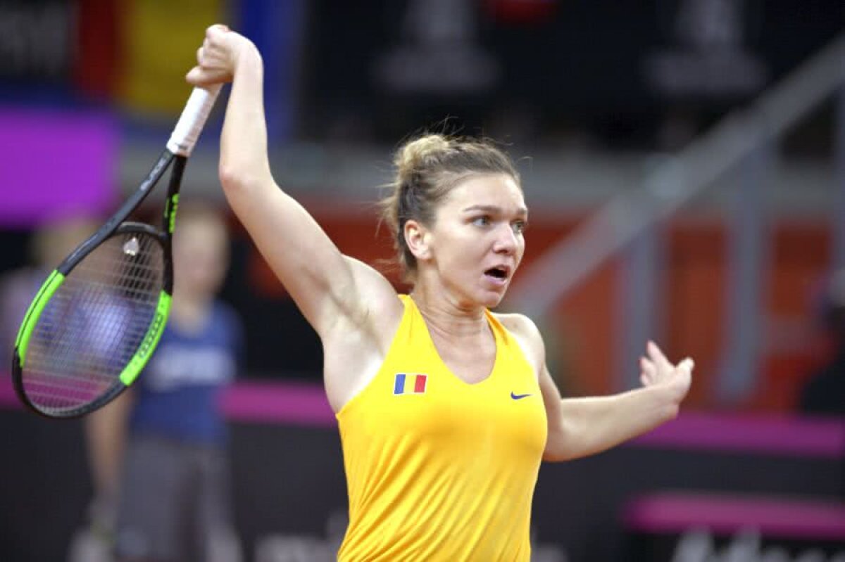 FRANȚA - ROMÂNIA, FED CUP // VIDEO Simona Halep, emoționată după victoria cu Mladenovic: „A fost greu să mă controlez!”