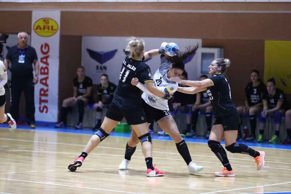 CSM București - HC Zalău 27-23 // FOTO O repriză a fost de ajuns » CSM București s-a calificat fără emoții în finala Cupei României