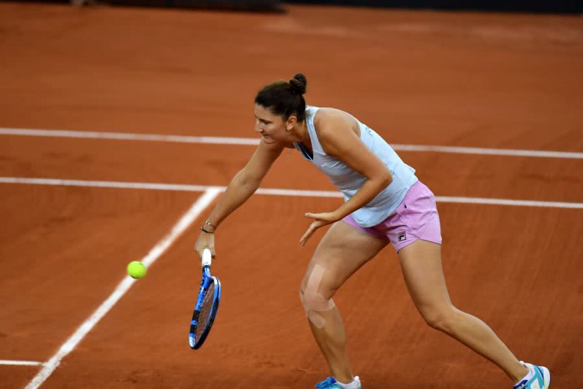 FRANȚA - ROMÂNIA 1-1, FED CUP // SIMONA HALEP - CAROLINE GARCIA » VIDEO+FOTO Imagini în exclusivitate cu Simona Halep, cu o oră înaintea meciului cu Garcia