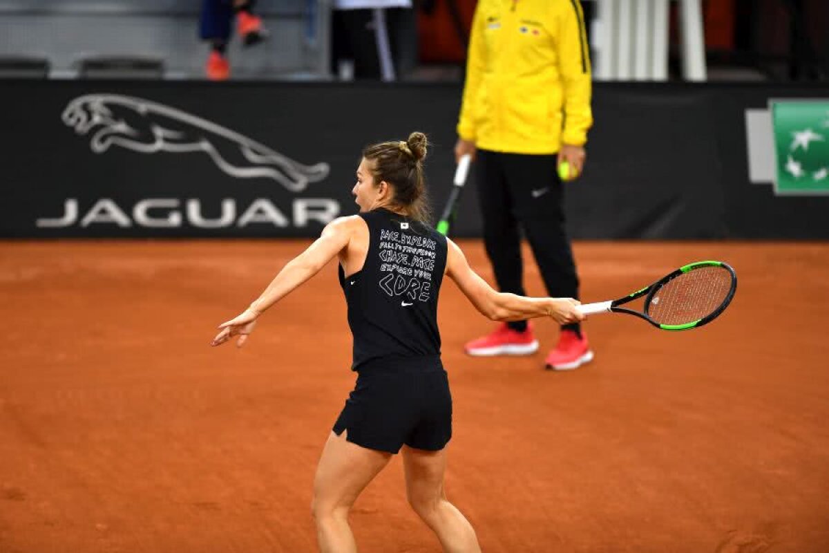 FRANȚA - ROMÂNIA 1-1, FED CUP // SIMONA HALEP - CAROLINE GARCIA » VIDEO+FOTO Imagini în exclusivitate cu Simona Halep, cu o oră înaintea meciului cu Garcia