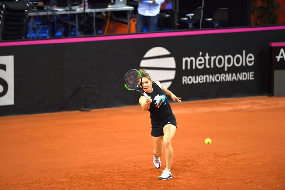 FRANȚA - ROMÂNIA 1-1, FED CUP // SIMONA HALEP - CAROLINE GARCIA » VIDEO+FOTO Imagini în exclusivitate cu Simona Halep, cu o oră înaintea meciului cu Garcia