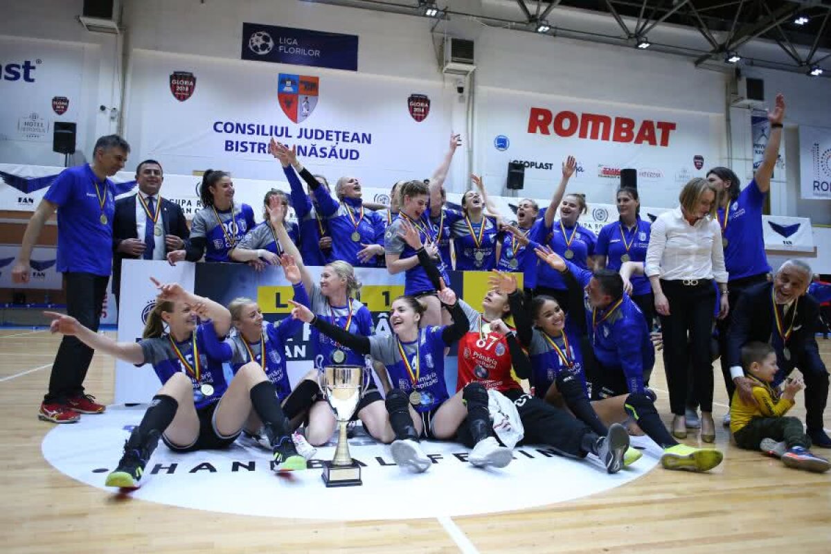 CSM București - SCM Rm. Vâlcea 30-29 // În sfârșit, un trofeu! » CSM București a câștigat Cupa României la handbal feminin