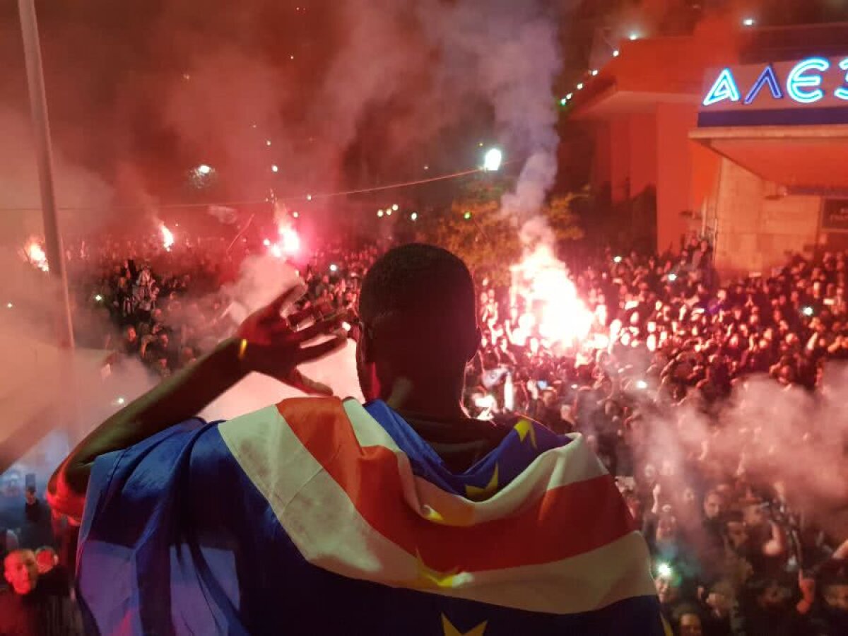 EXCLUSIV Răzvan Lucescu despre cum a trăit primul titlu de campion, cu PAOK: „Voiam să-mi iau ghiozdanul și să fug! Simt că pot călca pe nori”