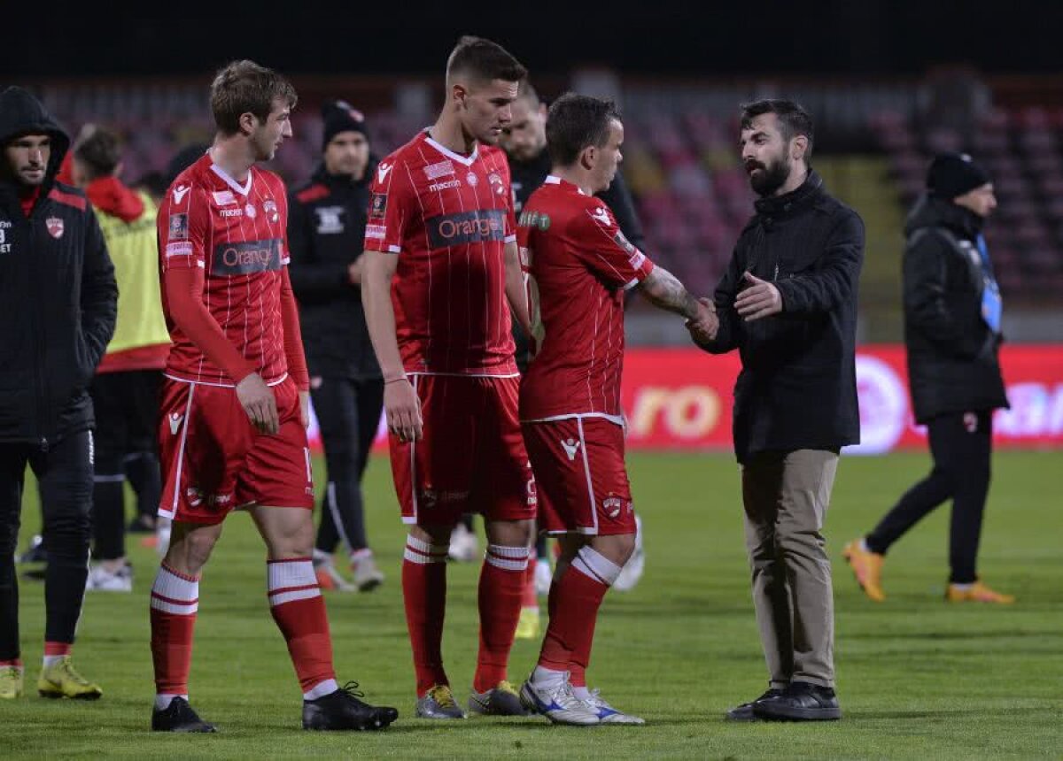 Nistor s-a săturat să joace în „Ștefan cel Mare”: „Și vouă vă e scârbă aici” » Contre pe teren cu un fan