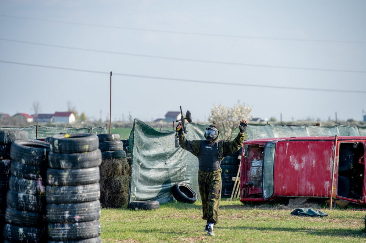 VIITORUL - CSU CRAIOVA // Papură ca Luis Enrique! Și-a dus jucătorii de la CSU Craiova la paintball și visează la remontada cu Viitorul