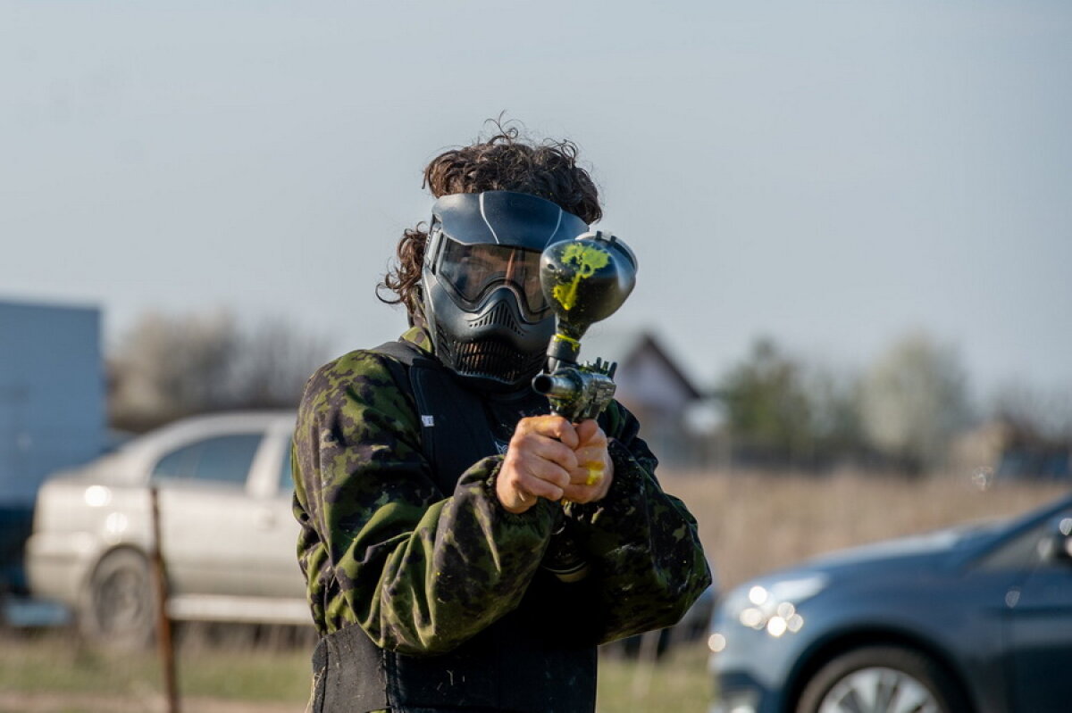 VIITORUL - CSU CRAIOVA // Papură ca Luis Enrique! Și-a dus jucătorii de la CSU Craiova la paintball și visează la remontada cu Viitorul