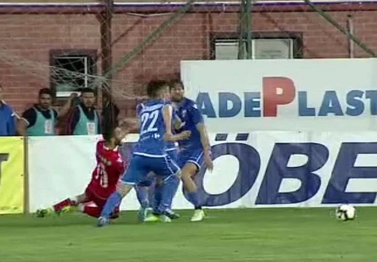 FC VOLUNTARI - DINAMO // FOTO Trei penalty-uri neacordate în Voluntari - Dinamo! Verdictul dat de Ion Crăciunescu