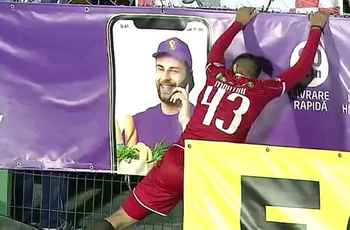 FC VOLUNTARI - DINAMO 1-2 // Mattia Montini, panică după ce a marcat! Atacantul lui Dinamo și-a prins piciorul într-un panou publicitar