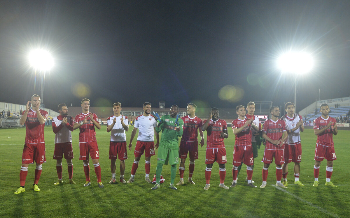 FC VOLUNTARI - DINAMO 1-2 // FOTO + VIDEO „Câinii” câștigă pe final un meci anost, salvat de ultimele 10 minute: Ricardo Grigore și Montini au adus victoria