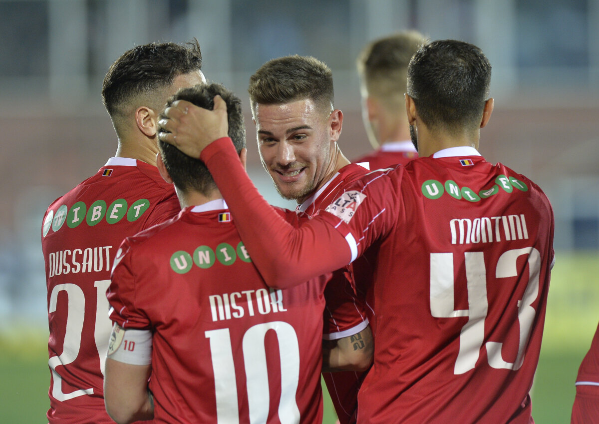 FC VOLUNTARI - DINAMO 1-2 // FOTO + VIDEO „Câinii” câștigă pe final un meci anost, salvat de ultimele 10 minute: Ricardo Grigore și Montini au adus victoria