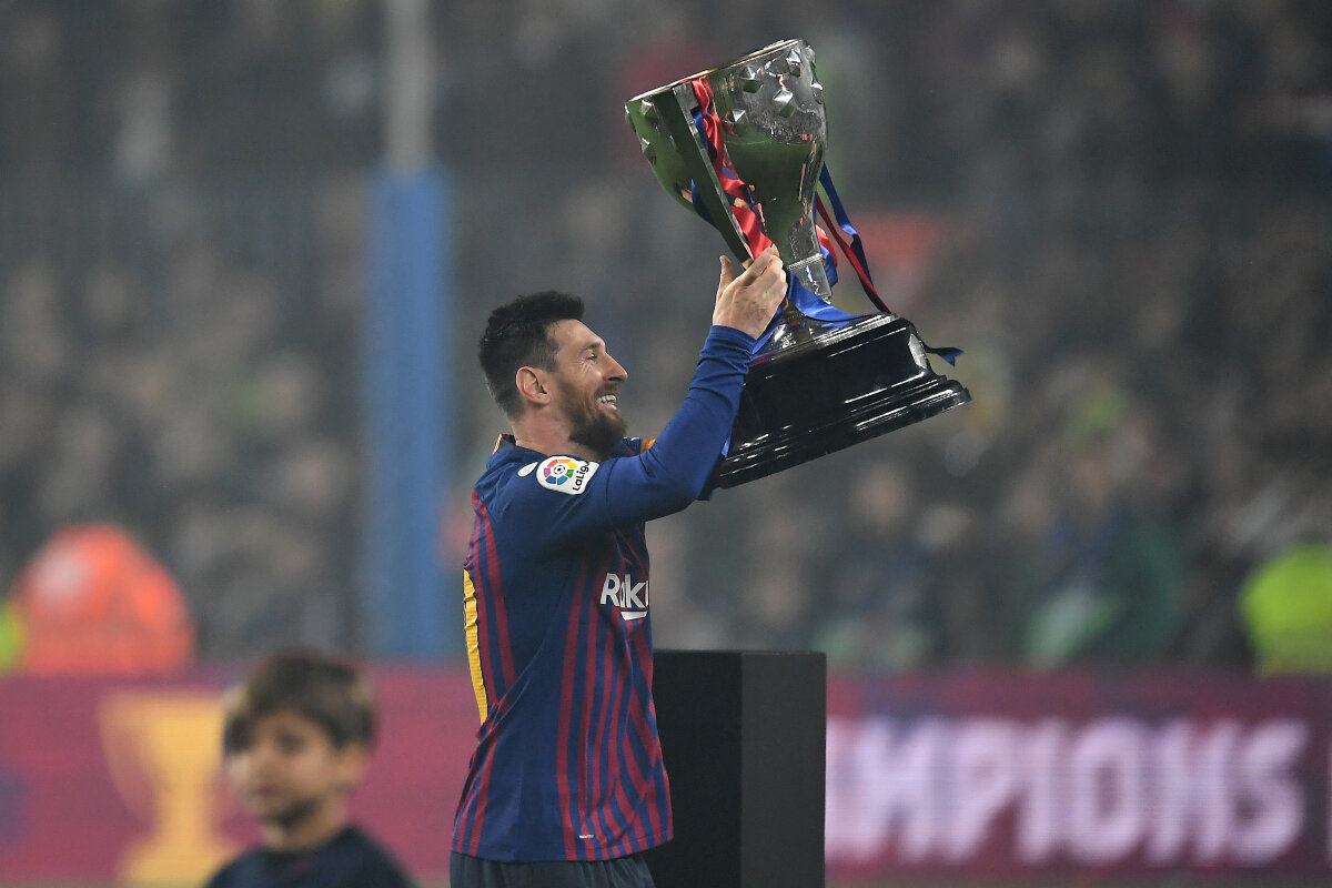 VIDEO + FOTO Barcelona, campioană în Spania! Messi a adus victoria cu Levante și titlul #26 » Petrecere pe teren la final