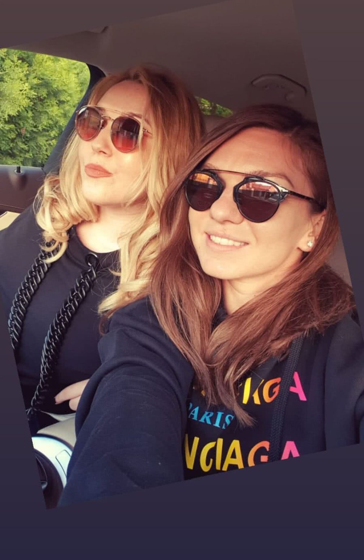 FOTO // Simona Halep a făcut ravagii în Mamaia » Sportiva a purtat haine și accesorii de lux în valoare de peste 3.000 de euro! 