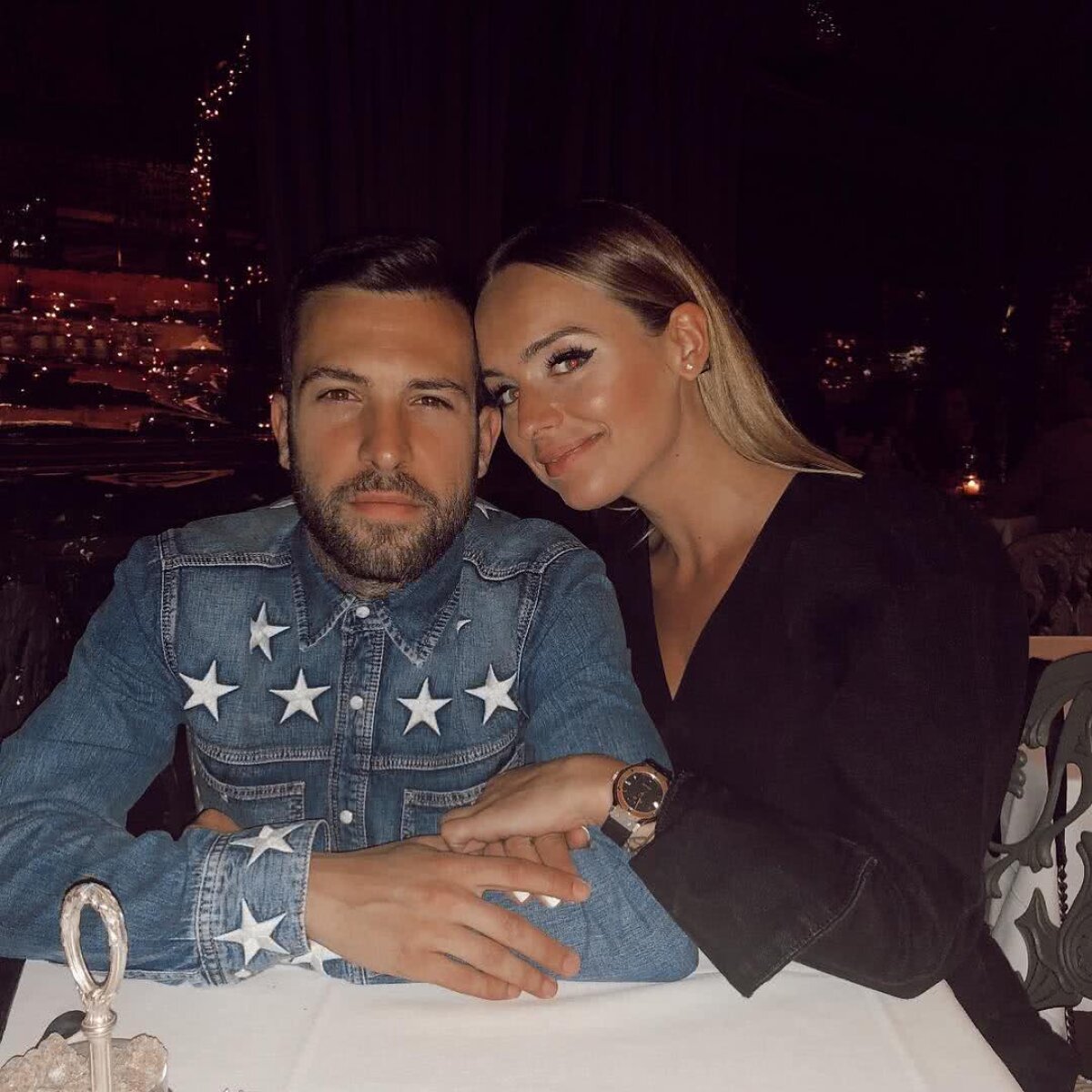 FOTO Sexy Ladies! Iubitele jucătorilor de la Barcelona au făcut show la petrecerea pentru titlu