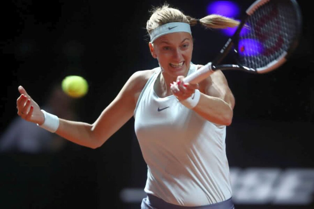 FOTO Petra Kvitova a câștigat turneul de la Stuttgart! Hohote de râs la conferința de presă dinaintea finalei cu Kontaveit