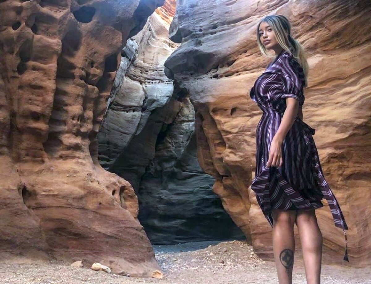 GALERIE FOTO Denis Alibec, plimbare romantică la mare cu iubita Valentina » Cum arată partenera atacantului de la Astra