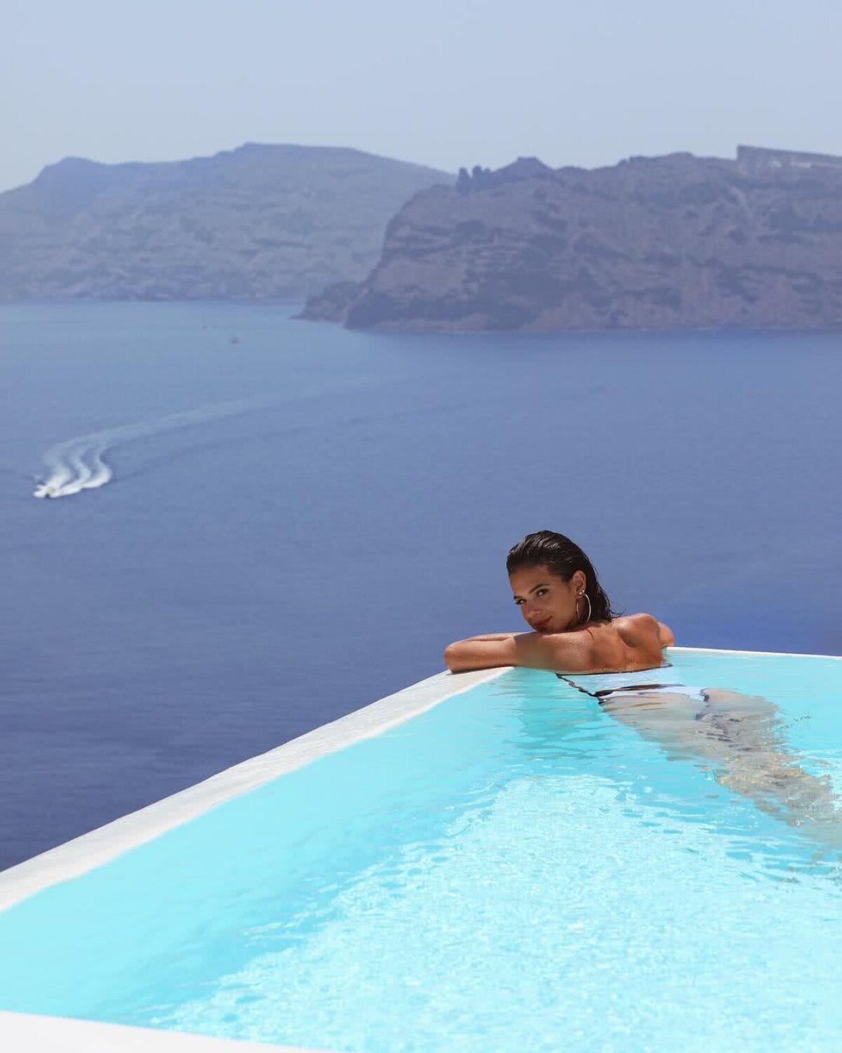 FOTO De la Neymar la Hamilton? Bruna Marquezine a cucerit încă un sportiv de top