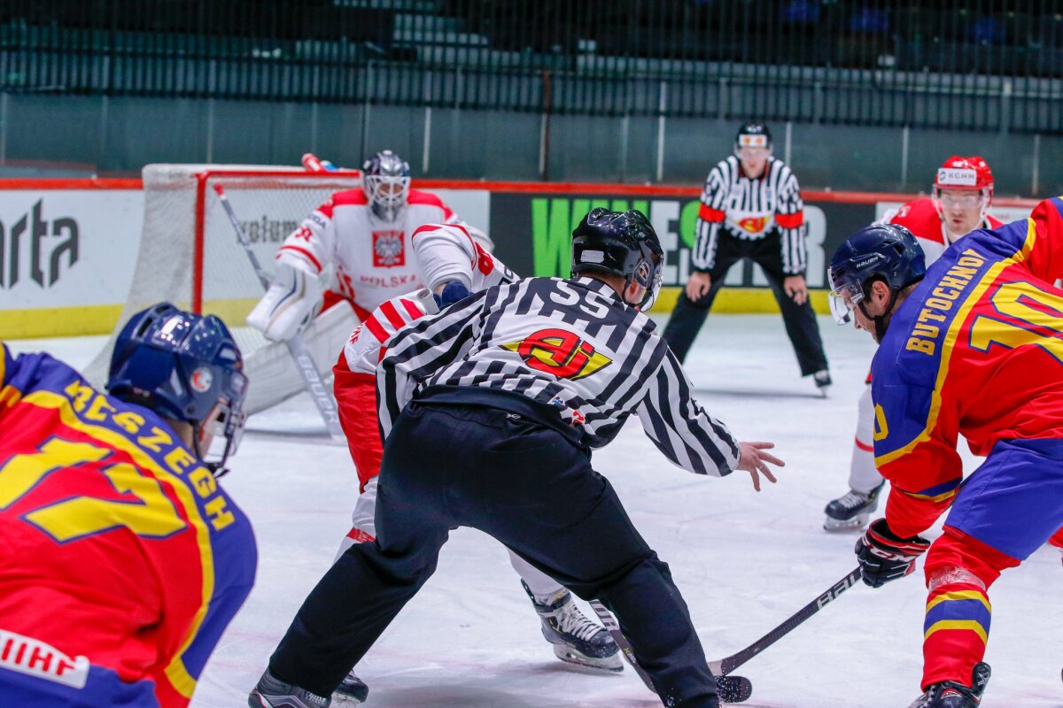 ROMÂNIA - POLONIA 3-2 // VIDEO+FOTO La două meciuri de promovare! „Naționala” de hochei a învins și Polonia, principala rivală, după un meci dramatic » Ce urmează pentru „tricolori”