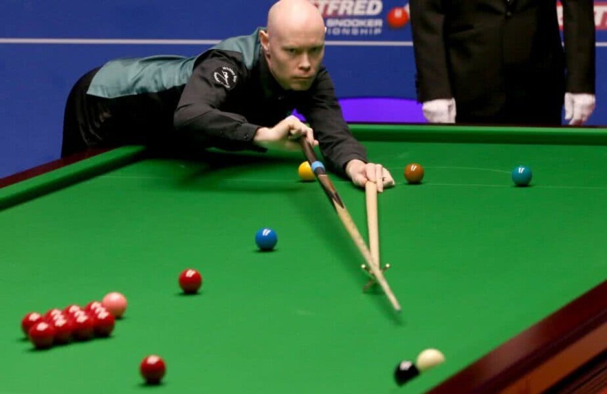 Judd Trump trece de Gary Wilson și se califică în finala CM de snooker // RECORD în istoria Crucible