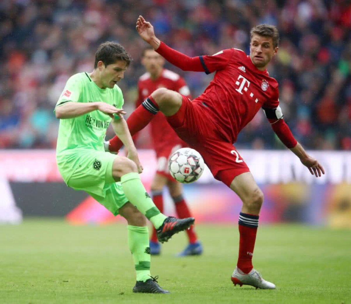 BAYERN MUNCHEN - HANNOVER 3-1 // VIDEO + FOTO Bayern, pas important spre titlul din Bundesliga! Cum arată ACUM clasamentul și lupta cu Borussia Dortmund