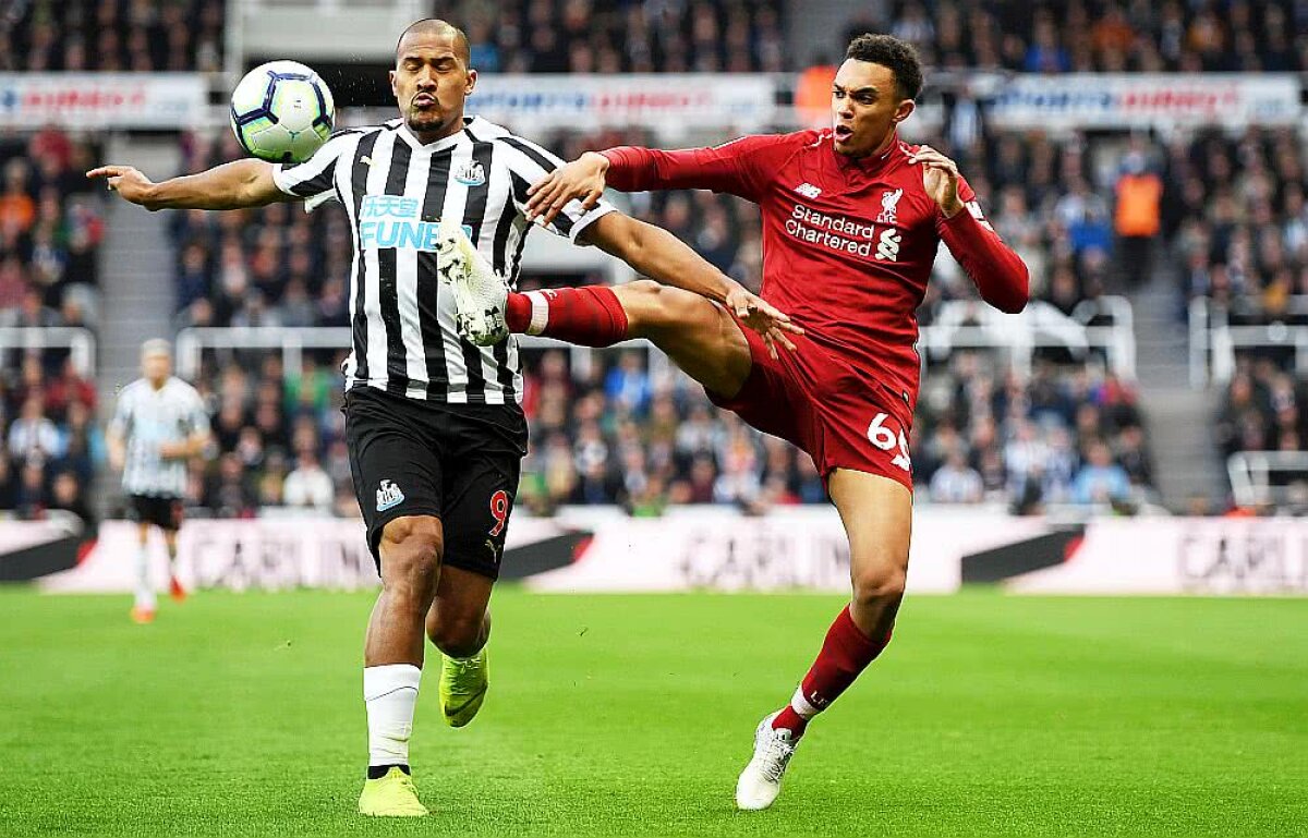 NEWCASTLE - LIVERPOOL 2-3 // VIDEO + FOTO „Cormoranii” supraviețuiesc în lupta pentru titlu, dar îl pot pierde pe Mo Salah pentru returul cu Barcelona