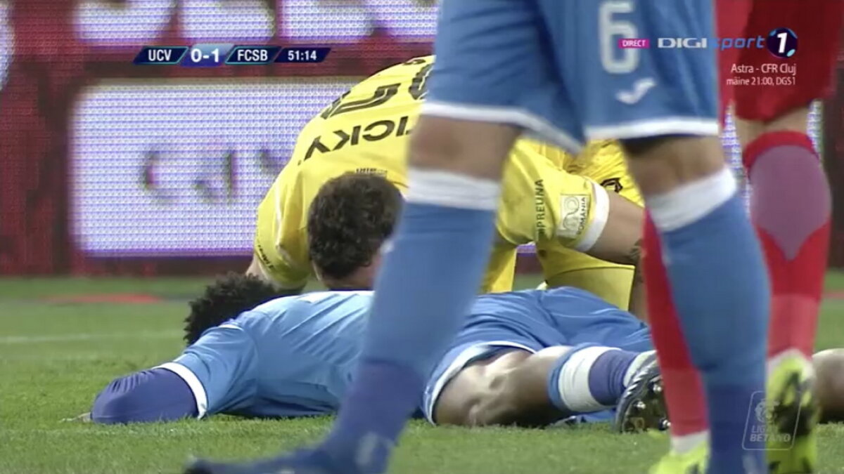 CSU CRAIOVA - FCSB // FOTO Momente horror la CSU Craiova - FCSB! Isaac Donkor s-a prăbușit pe teren
