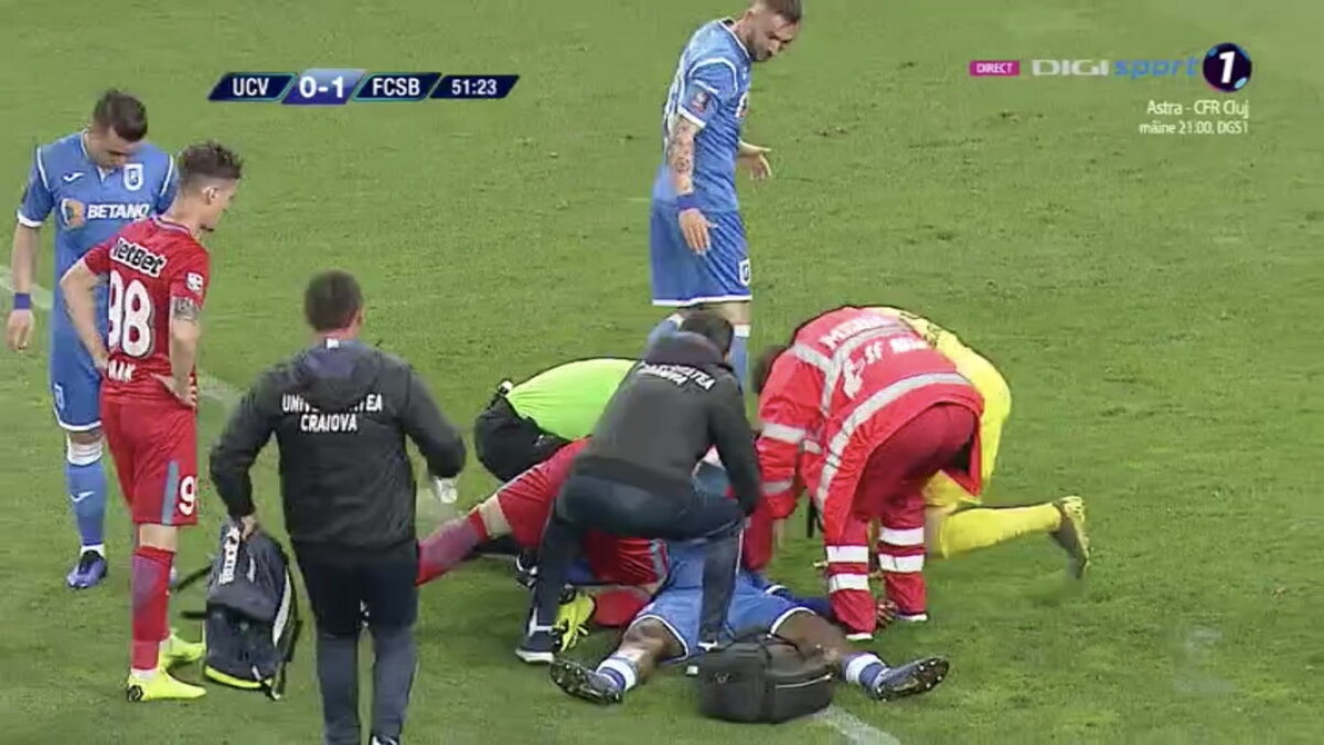 CSU CRAIOVA - FCSB // FOTO Momente horror la CSU Craiova - FCSB! Isaac Donkor s-a prăbușit pe teren