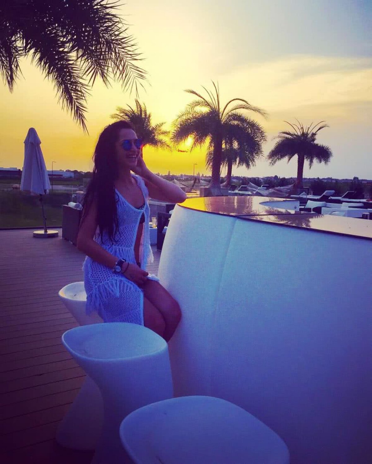 GALERIE FOTO Bianca Mitulețu, iubita lui Sebastian Mladen, de la Viitorul, e pasionată de politică! Se implică activ în alegerile Europarlamentare