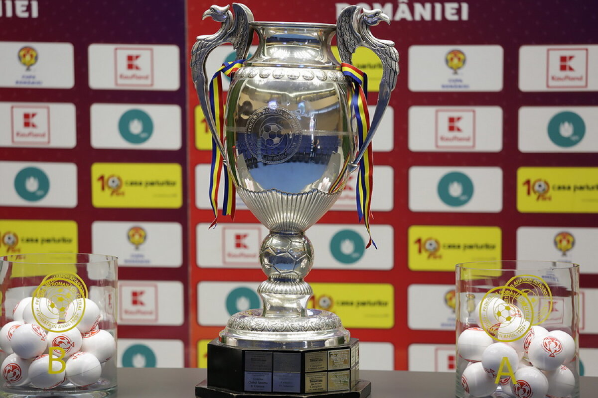 FOTO Gazeta Sporturilor vă prezintă în EXCLUSIVITATE cum arată trofeul pe care îl va primi campioana României! Cântărește puțin peste 5 kg și are o înălţime de 90 cm