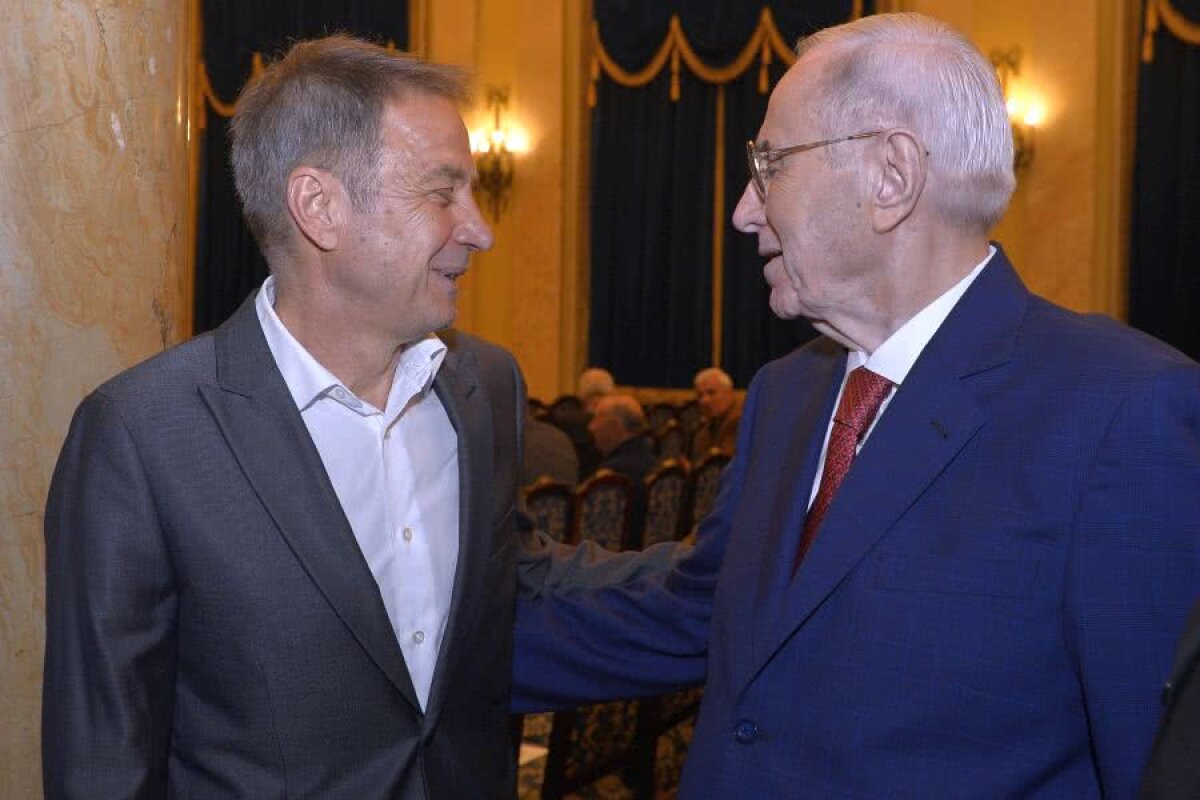 FOTO + VIDEO // CSA Steaua, petrecere old-school la 33 de ani de la câștigarea Cupei Campionilor Europeni » Imagini senzaționale de la Cercul Militar