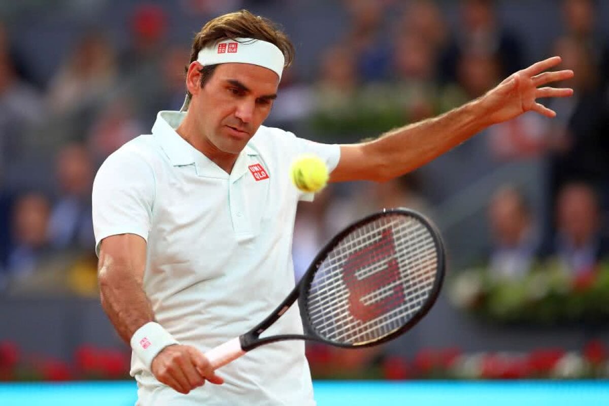 ATP MADRID // FOTO + VIDEO Roger Federer, revenire maiestuoasă pe zgură! Victorie-fulger cu Richard Gasquet, sub privirile legendarului Ronaldo