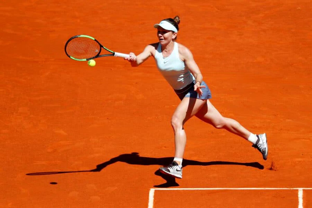 SIMONA HALEP - ASHLEIGH BARTY » VIDEO+FOTO Simona zburdă pe zgura din Madrid! O doboară pe Barty, se califică în semifinale și revine pe locul 2 WTA