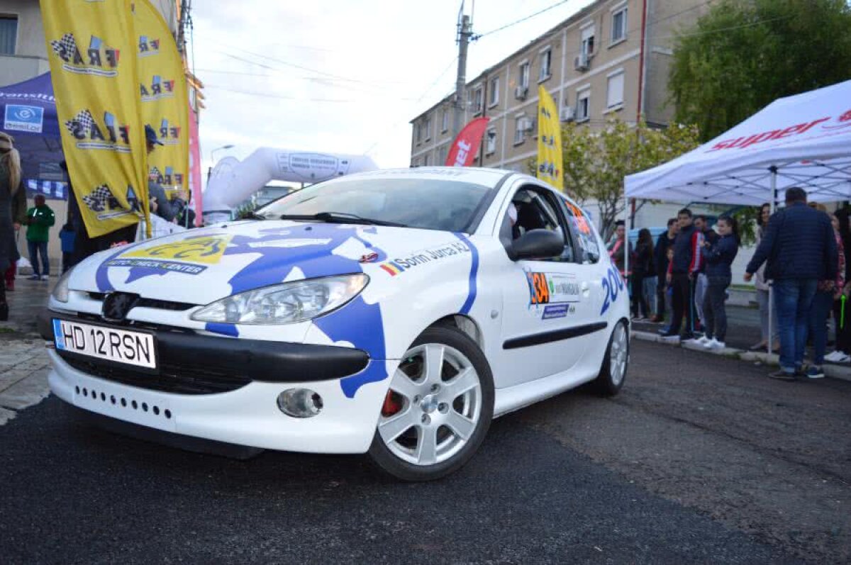 VIDEO+FOTO Campionatul Național de Super Rally debutează mâine la Mangalia! Imagini de senzație de la prezentarea superbolizilor