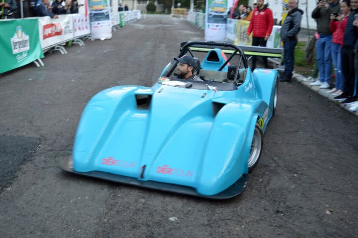 VIDEO + FOTO Dani Oțil a atras toate privirile cu bolidul său Radical SR4 la Campionatul Național de Super Rally!