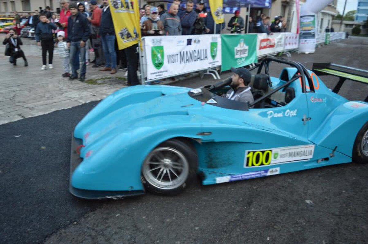 VIDEO + FOTO Dani Oțil a atras toate privirile cu bolidul său Radical SR4 la Campionatul Național de Super Rally!