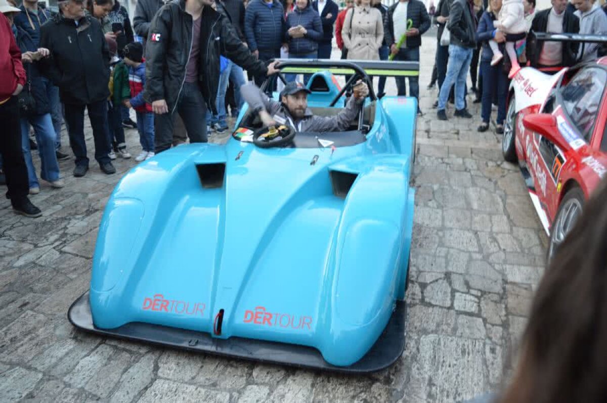 VIDEO + FOTO Dani Oțil a atras toate privirile cu bolidul său Radical SR4 la Campionatul Național de Super Rally!
