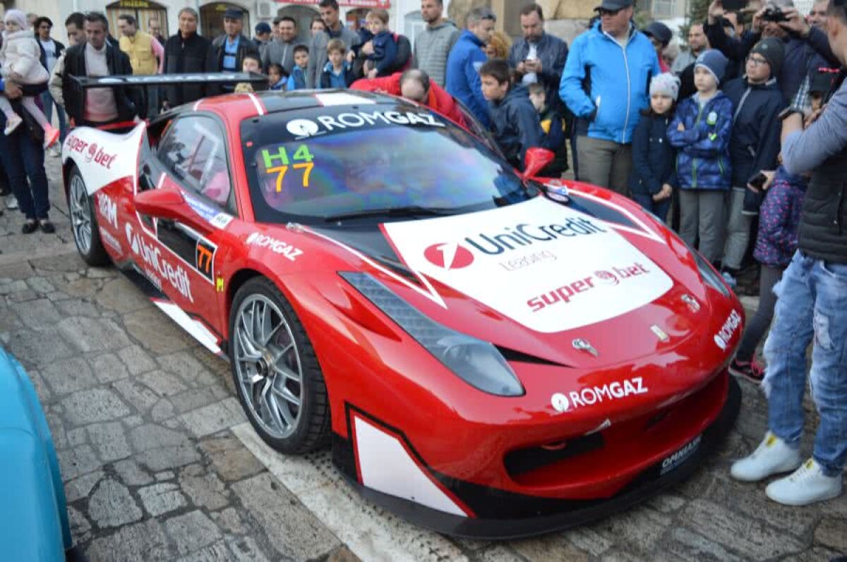 VIDEO+FOTO Mihai Leu, cea mai spectaculoasă aparție la Campionatul Național de Super Rally! Ferrari-ul 458 Challengea fost un magnet pentru fani