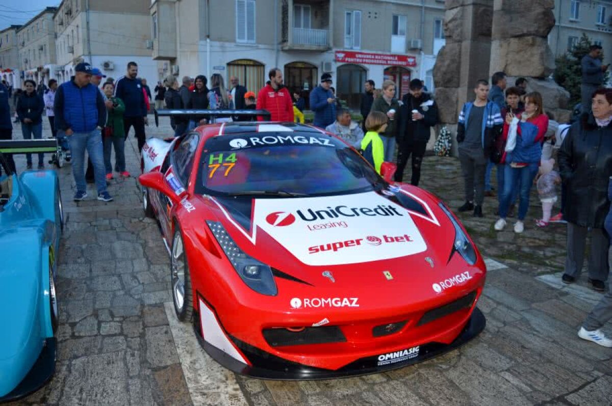 VIDEO+FOTO Mihai Leu, cea mai spectaculoasă aparție la Campionatul Național de Super Rally! Ferrari-ul 458 Challengea fost un magnet pentru fani