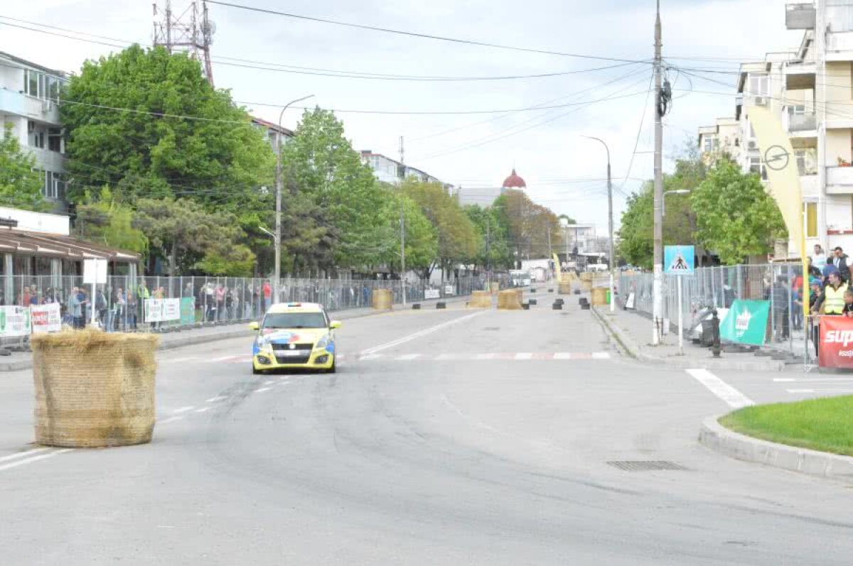 Campionatul Național de Super Rally // VIDEO + FOTO Dani Oțil câștigă etapa de Super Rally de la Mangalia! „Ploaie” de staruri pe circuitul de la Malul Mării