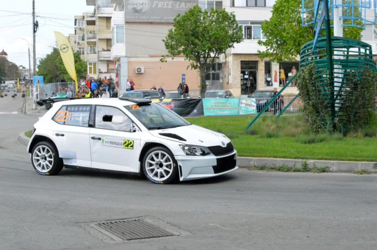 Campionatul Național de Super Rally // VIDEO + FOTO Dani Oțil câștigă etapa de Super Rally de la Mangalia! „Ploaie” de staruri pe circuitul de la Malul Mării