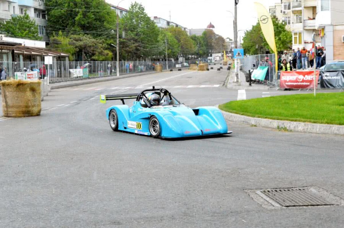 Campionatul Național de Super Rally // VIDEO + FOTO Dani Oțil câștigă etapa de Super Rally de la Mangalia! „Ploaie” de staruri pe circuitul de la Malul Mării