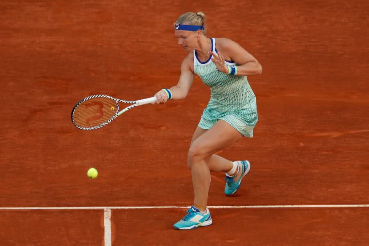 SIMONA HALEP - KIKI BERTENS 4-6, 4-6 FOTO + VIDEO // Simona pierde finala de la Madrid, învinsă de o Kiki Bertens aflată în zi de excepție