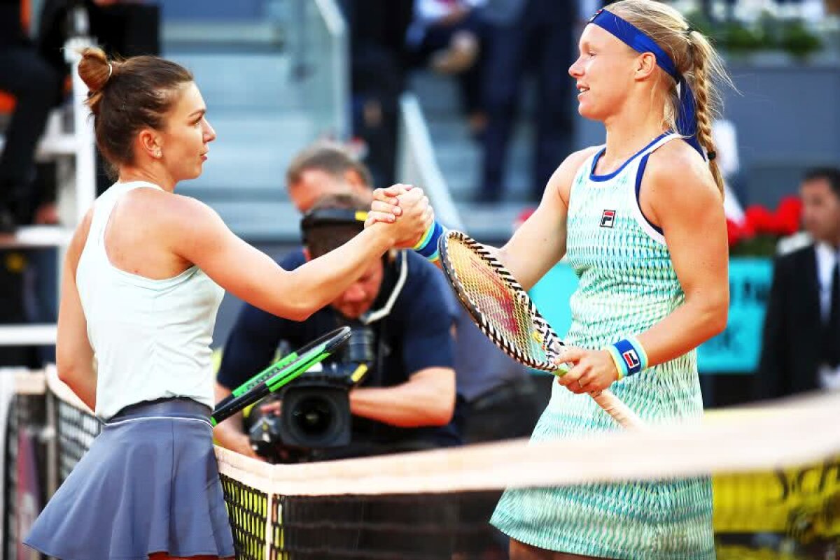 SIMONA HALEP - KIKI BERTENS 4-6, 4-6 FOTO + VIDEO // Simona pierde finala de la Madrid, învinsă de o Kiki Bertens aflată în zi de excepție