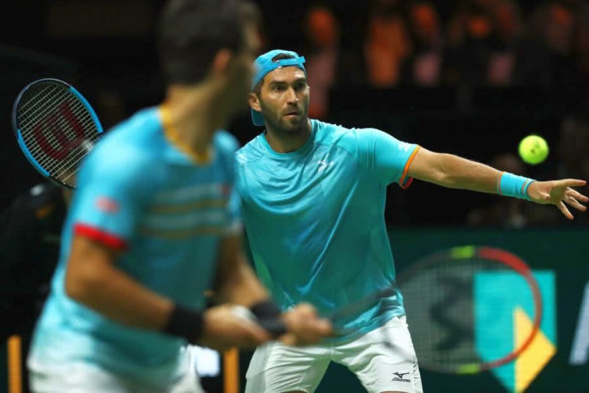 TECĂU / ROJER - THIEM / SCHWARTZMAN 6-2, 6-3 // FOTO Horia Tecău și Julien Rojer, campioni la Madrid după o victorie în două seturi!