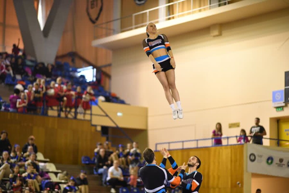 GALERIE FOTO Imagini spectaculoase de la Campionatul Național de Majorete și Cheerleading, care se desfășoară astăzi la Cluj