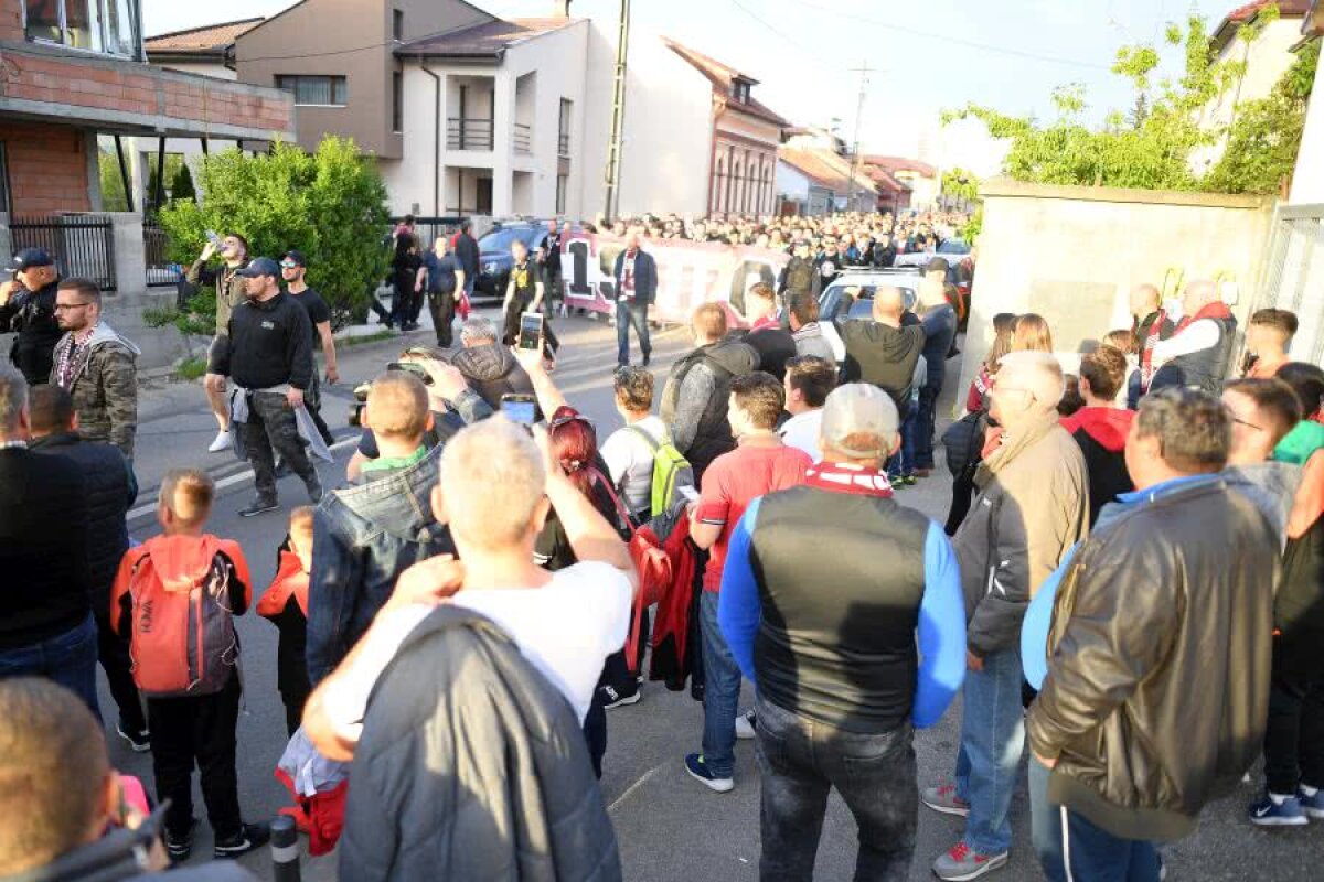 CFR CLUJ - CSU CRAIOVA // VIDEO+FOTO Spectacol pe străzile din Cluj făcut de suporterii lui CFR!