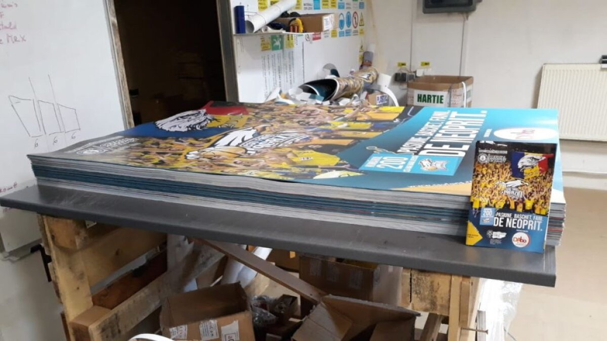 Fanii lui CSU Sibiu au intrat în Cartea Recordurilor cu cea mai mare revistă din lume