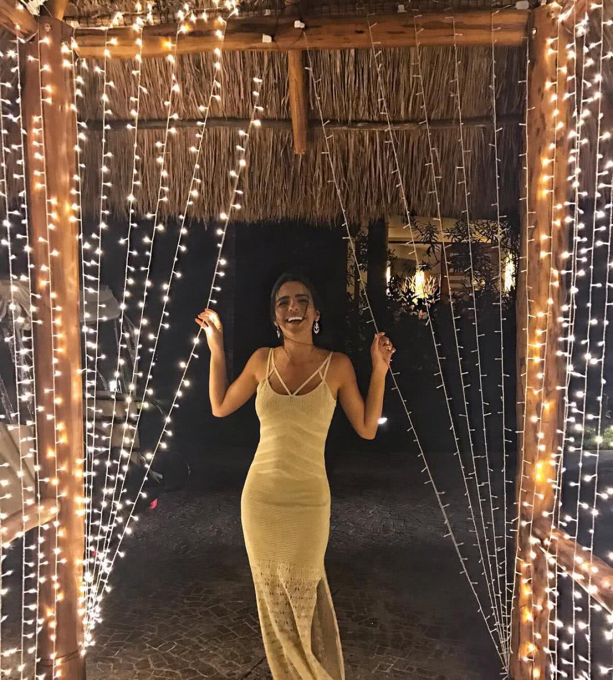 FOTO HOT Are licență în afaceri, arată ca o Kardashian și e soția eroului de la Tottenham, Lucas Moura