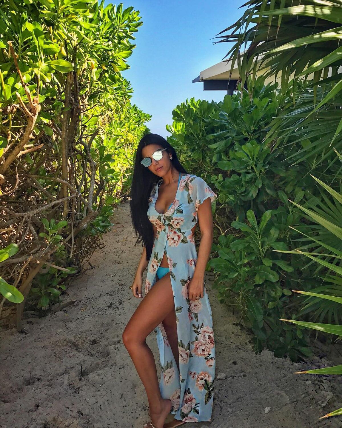 FOTO HOT Are licență în afaceri, arată ca o Kardashian și e soția eroului de la Tottenham, Lucas Moura