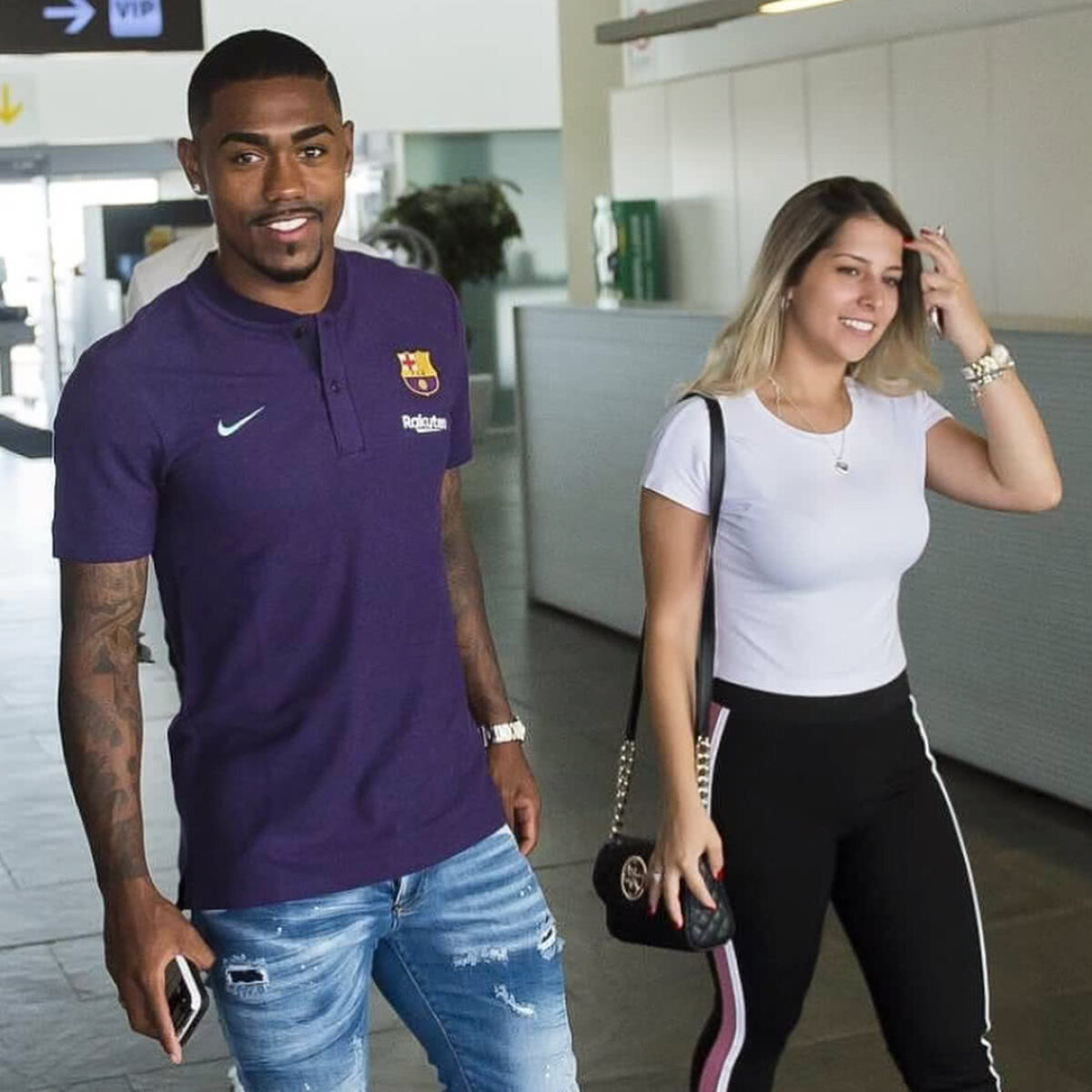 FOTO Malcom, brazilianul de la Barcelona, și iubita sa, Leticia, și-au făcut de cap în Ibiza! Fotografii spanioli i-au surprins pe un iaht